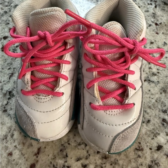 Jordan Retro 12’s Kids White and Teal Sneakers size 6c - Picture 2 of 3